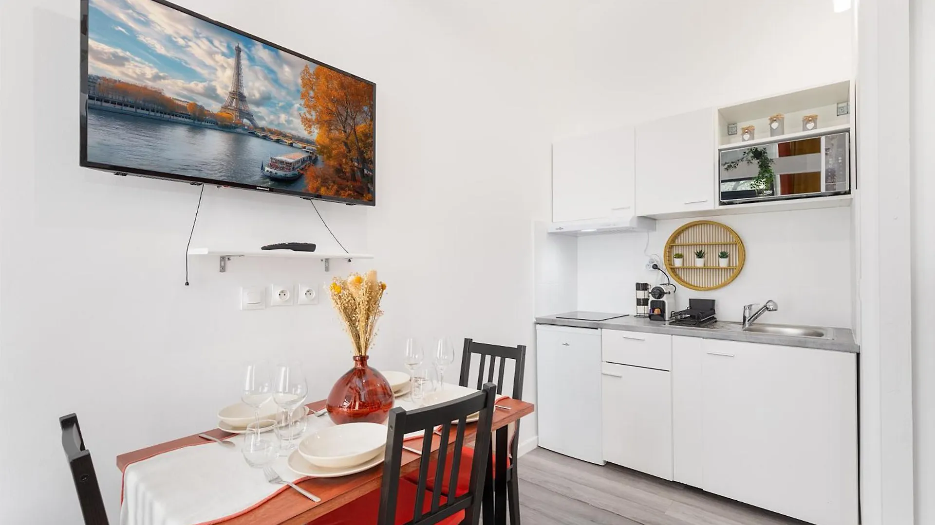 Confort Et Elegance A Paris 17 Apartment