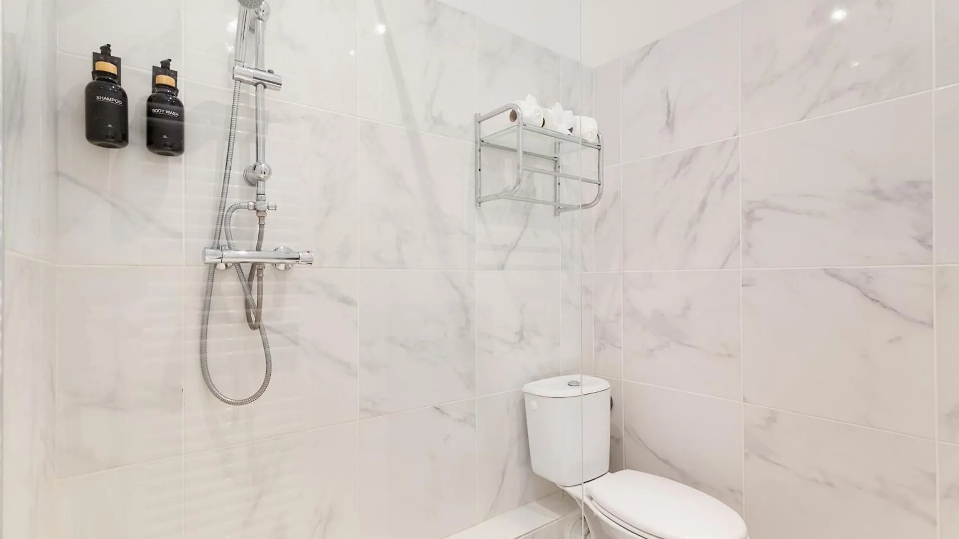Confort Et Elegance A Paris 17