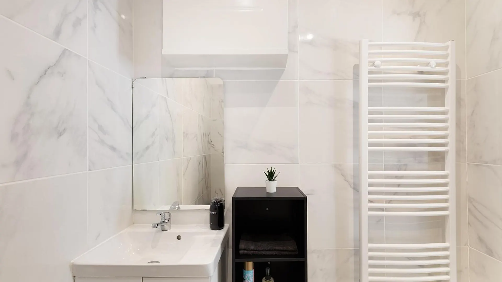 Apartment Confort Et Elegance A Paris 17